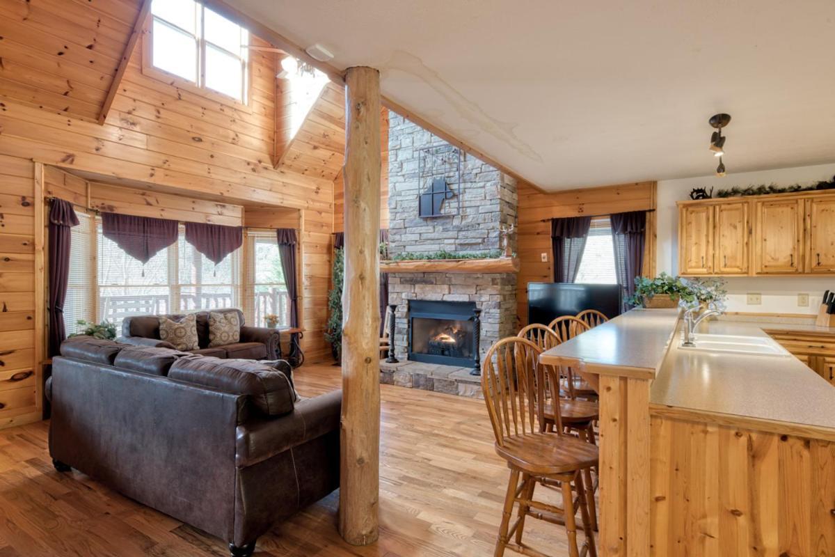 Cherokee Lodge Sevierville Dış mekan fotoğraf