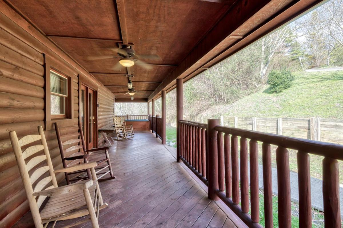 Cherokee Lodge Sevierville Dış mekan fotoğraf