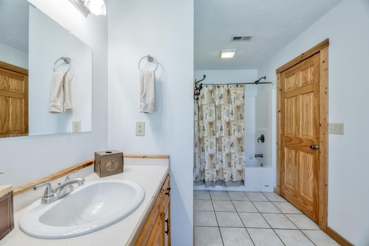 Cherokee Lodge Sevierville Dış mekan fotoğraf
